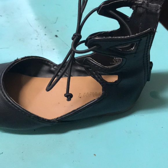 Toddler lace up shoes - Picture 2 of 3